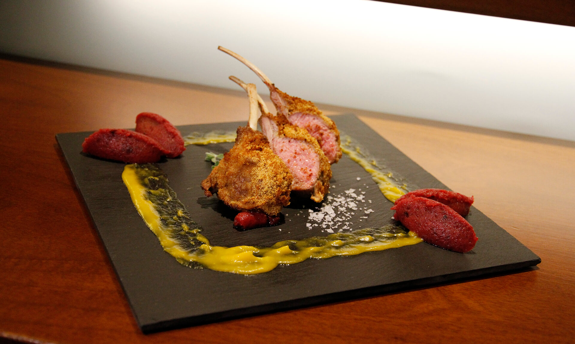 Lamb Breaded with Loison Mandarin Panettone - Stefano Agostini - Insolito Panettone