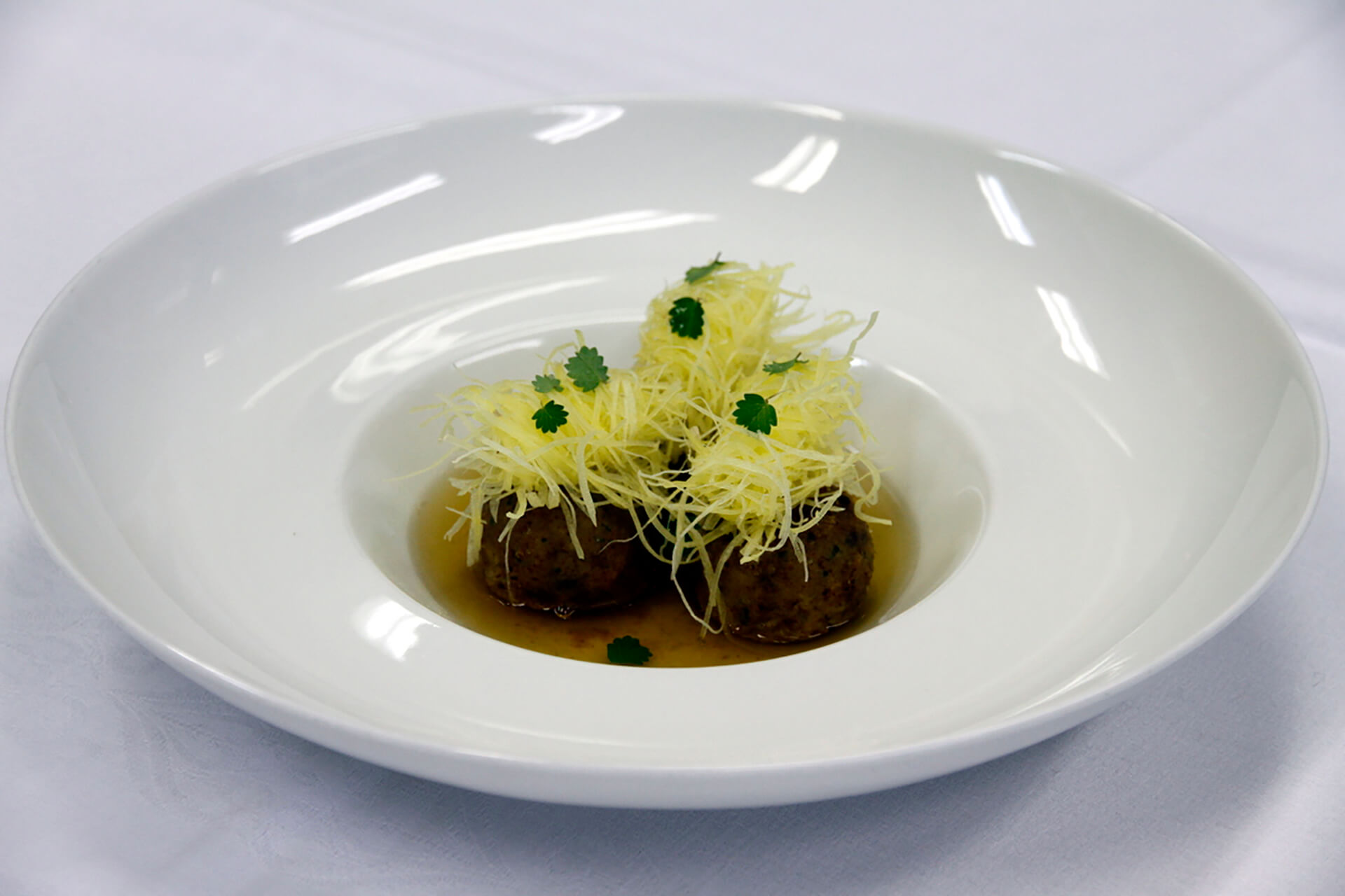 Panettone Dumplings with Mandarin in Consommé - Piergiorgio Siviero - Insolito Panettone