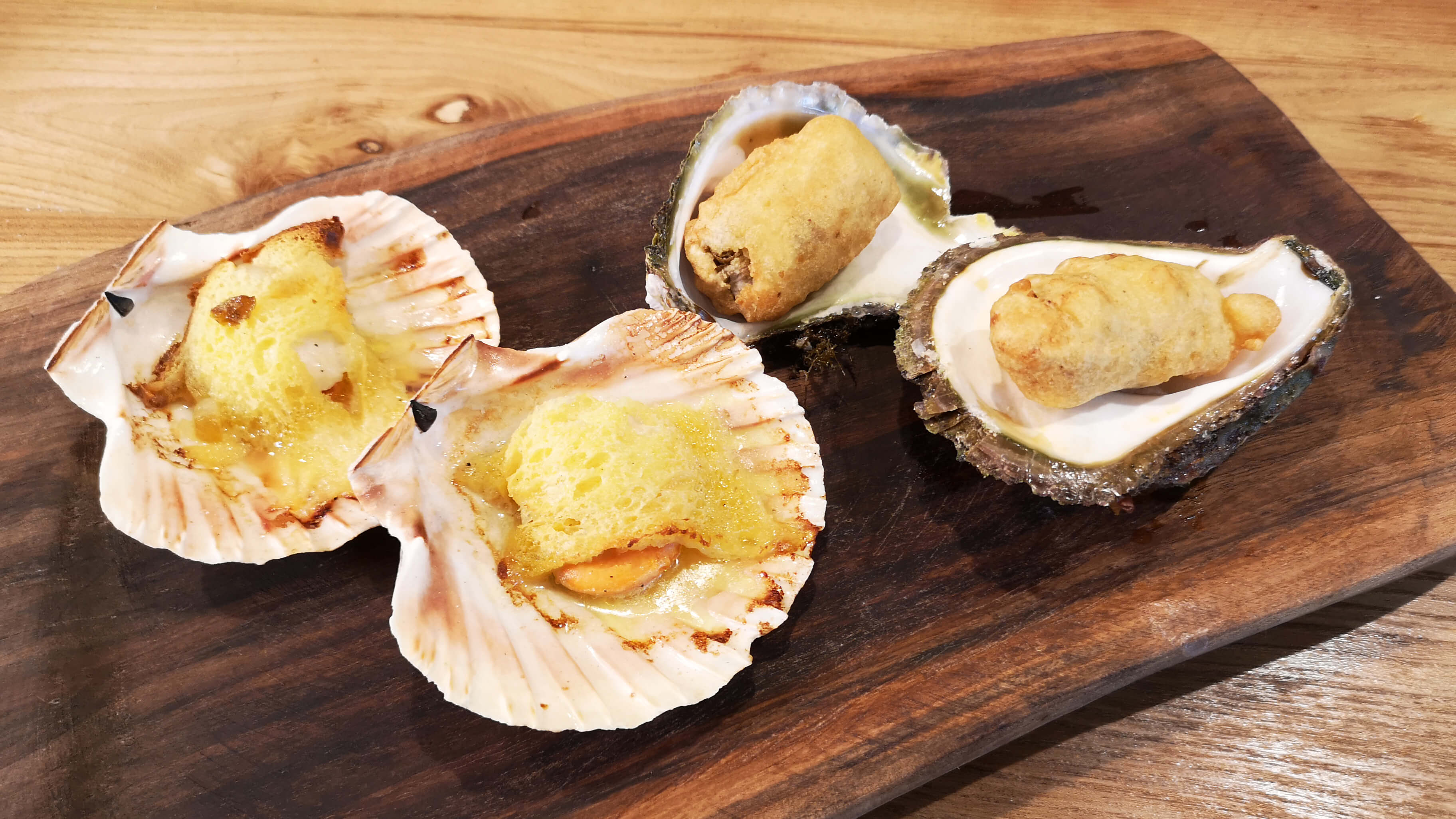 Panettone Oysters and Scallops - Paulo Šverko - Insolito Panettone