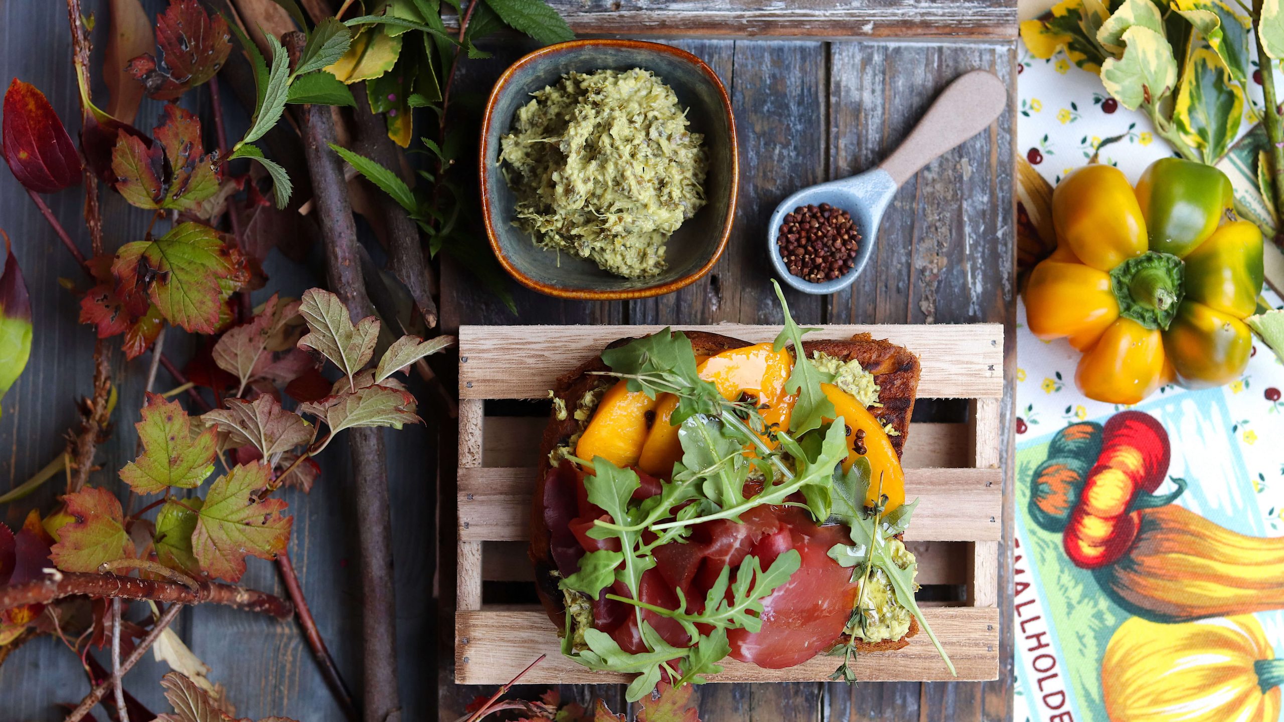 Panettone Toast with Bresaola and Black Cabbage - Insolito Panettone
